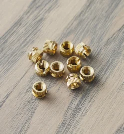 Lee Valley Fasteners>8-32 E-Z Fin Insert Nuts