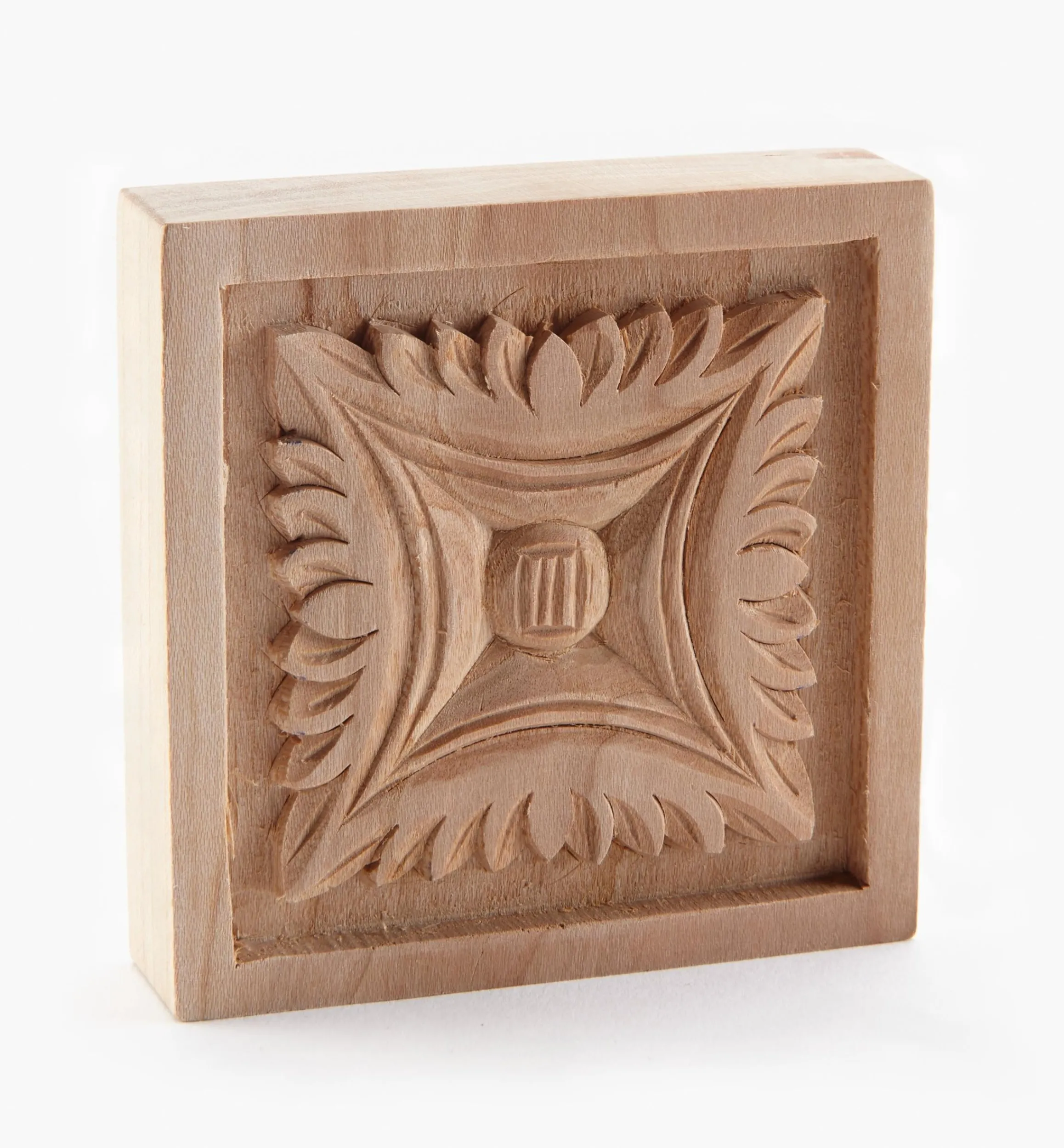 Lee Valley Project Supplies>3" Hand-Carved Square Appliqué