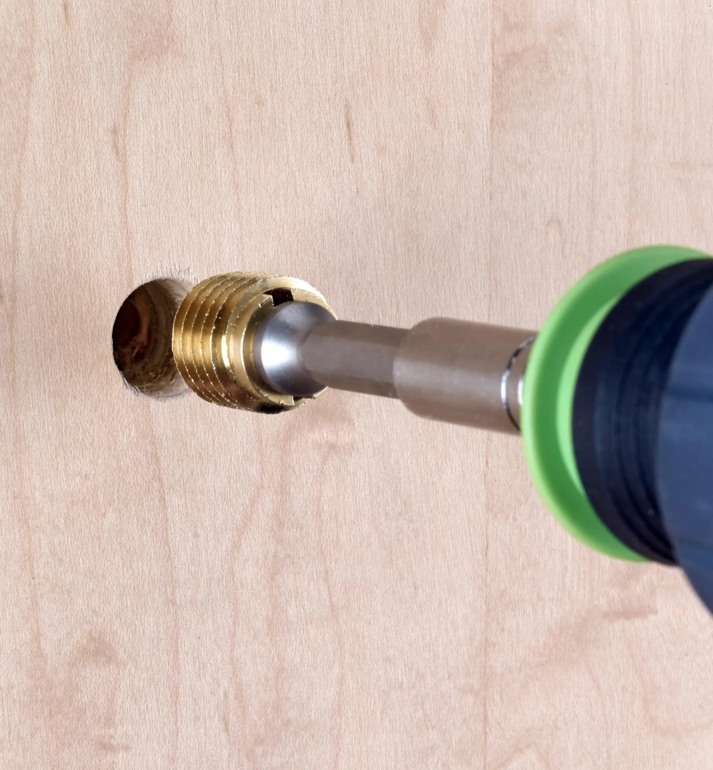 Lee Valley Screwdrivers>1/4-20 Insert Nut Driver