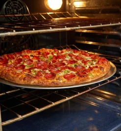 Lee Valley Cookware>16" Pizza Pan