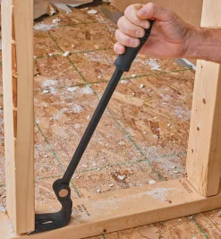 Lee Valley Hand Tools>16" Swivel-Foot Pry Bar