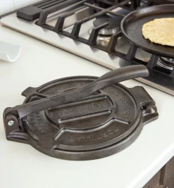 Lee Valley Kitchen Tools>8" Tortilla Press