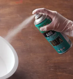 Lee Valley Workshop>A80 Silicone Lubricant Spray