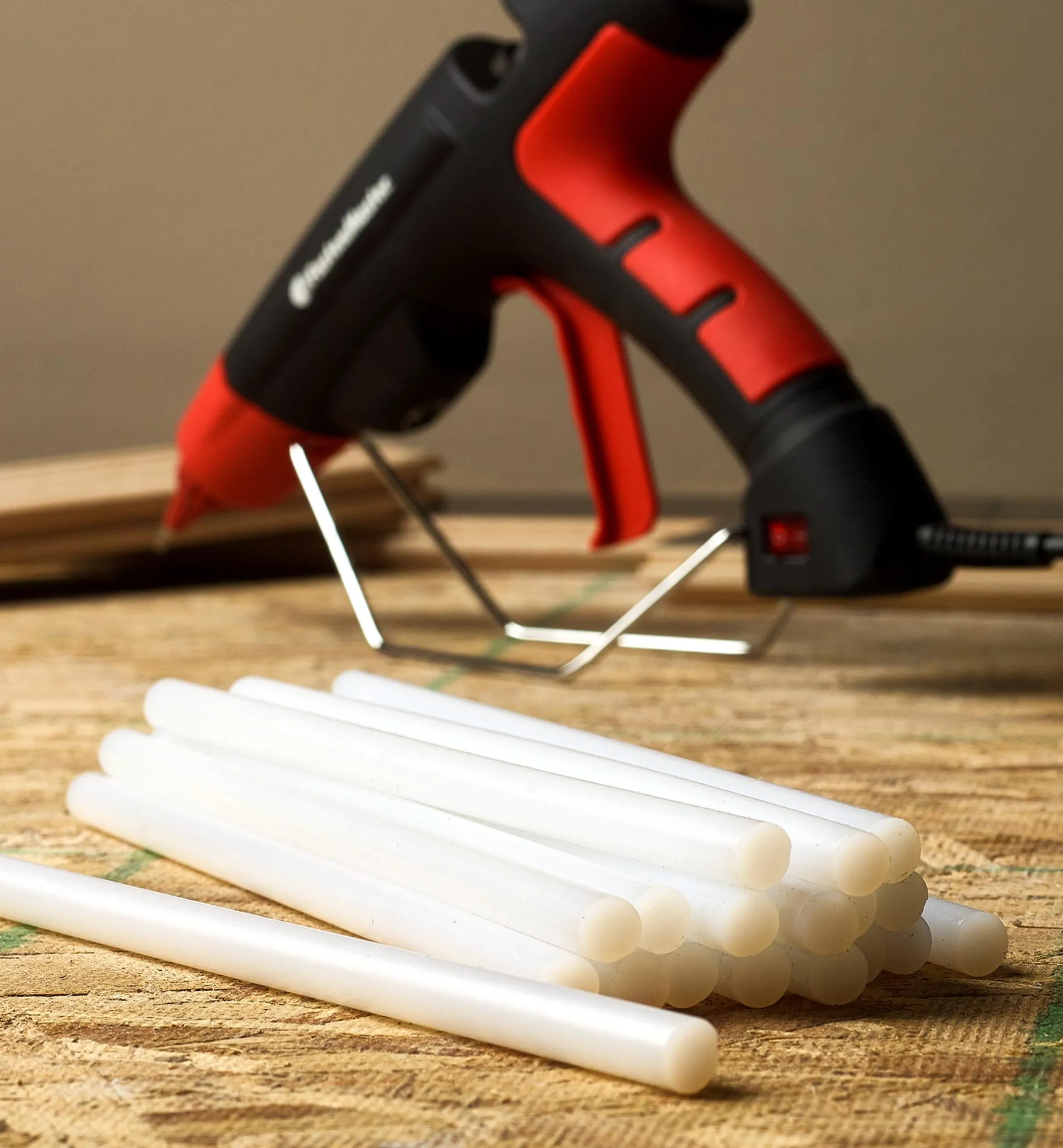 Lee Valley Supplies>Adhesive Sticks For FastenMaster Pro Hot-Melt Gun