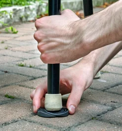 Lee Valley Levellers>Adjustable Furniture Levellers