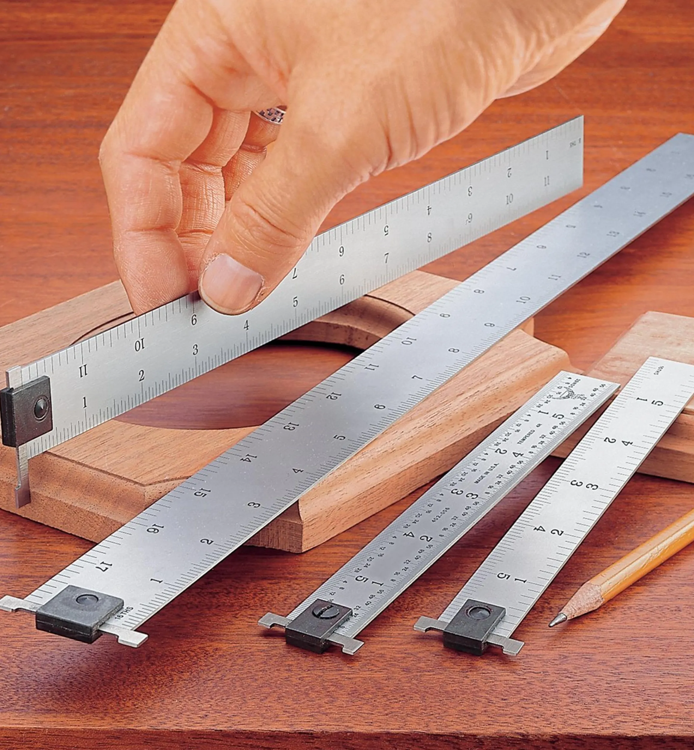 Lee Valley Marking & Measuring>Adjustable Hook Rules