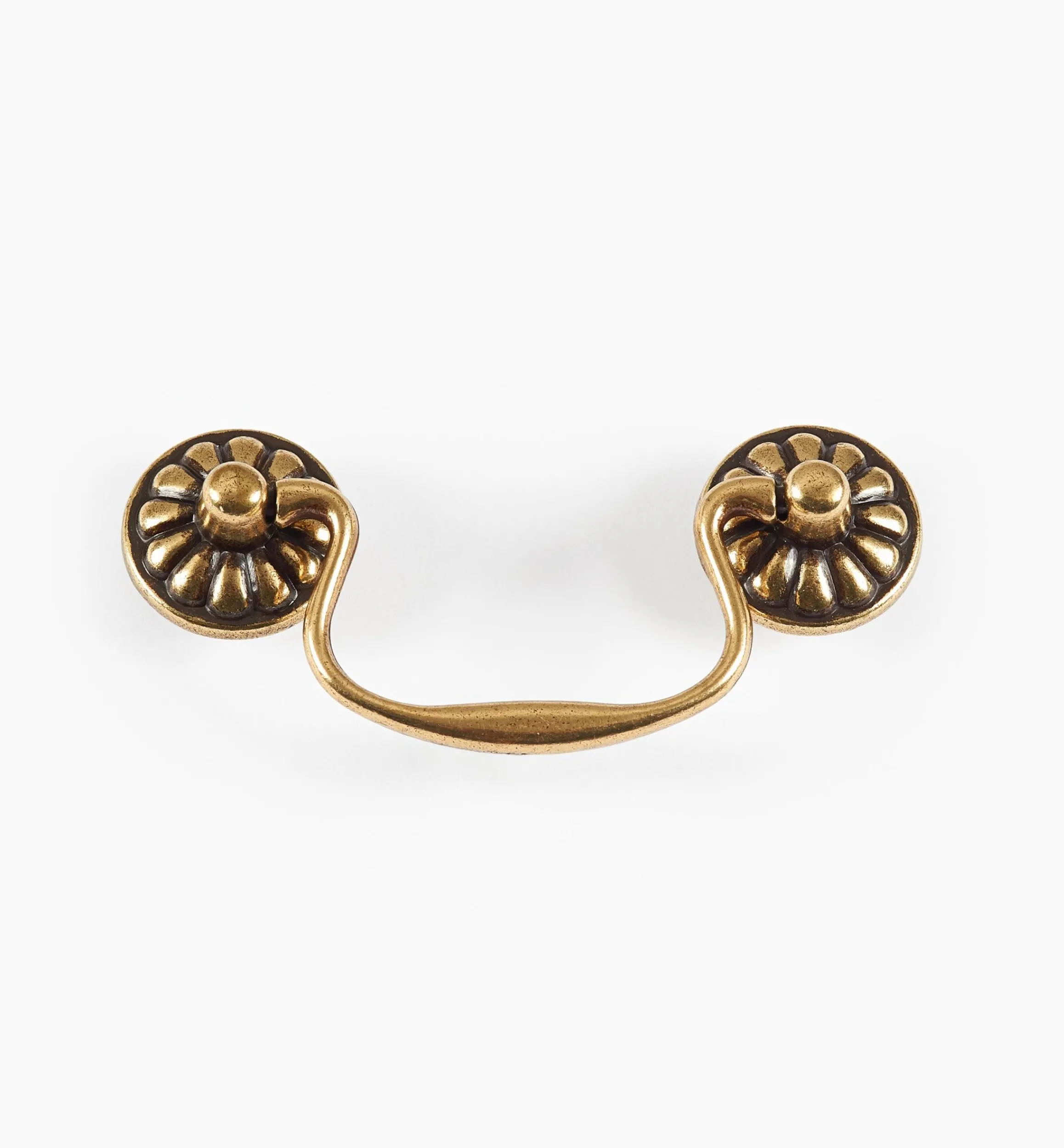 Lee Valley Pulls>Antique Brass Petal Rosette Pull