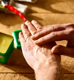 Lee Valley Skin & Hand Care>Bag Balm