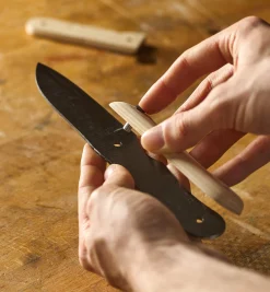 Lee Valley Knives>BeaverCraft DIY Belt Knife Kit