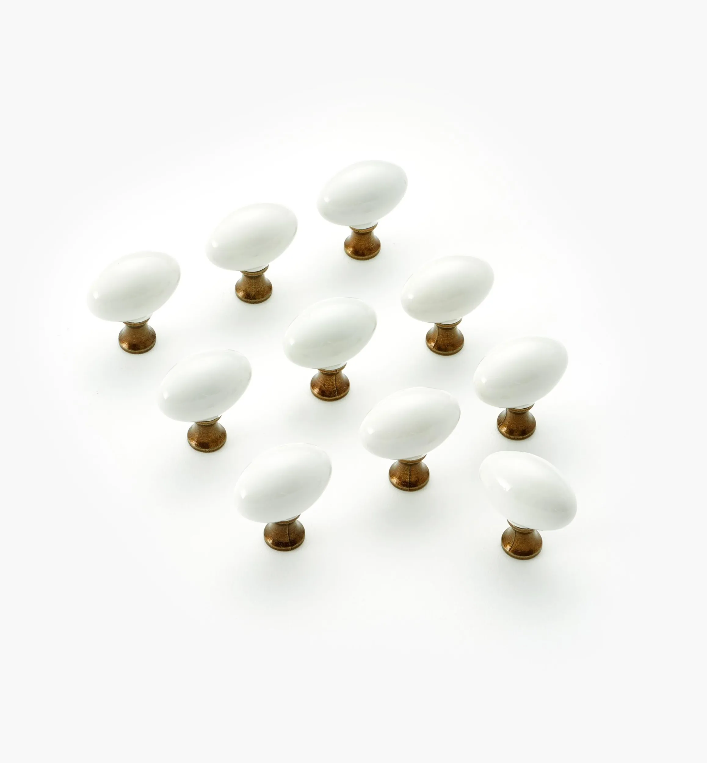 Lee Valley Knobs>Belwith Ceramic Oval Knobs