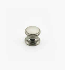 Lee Valley Knobs>Bevelled Brass Round Knobs