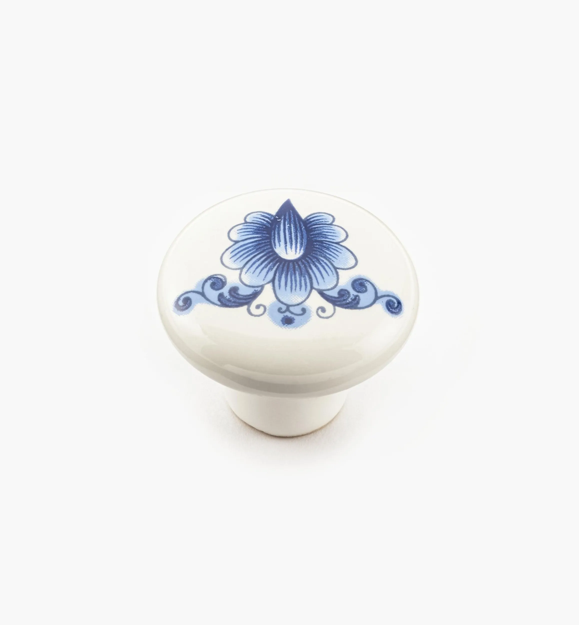 Lee Valley Knobs>Blue Floral Ceramic Knobs