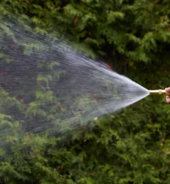 Lee Valley Hoses & Accessories><noscript><img width=