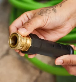 Lee Valley Hoses & Accessories><noscript><img width=