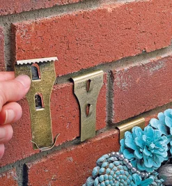 Lee Valley Hangers><noscript><img width=