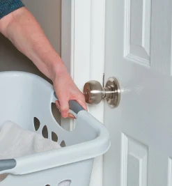 Lee Valley Architectural Hardware>Brinks Push-Pull-Rotate Stafford Doorknobs