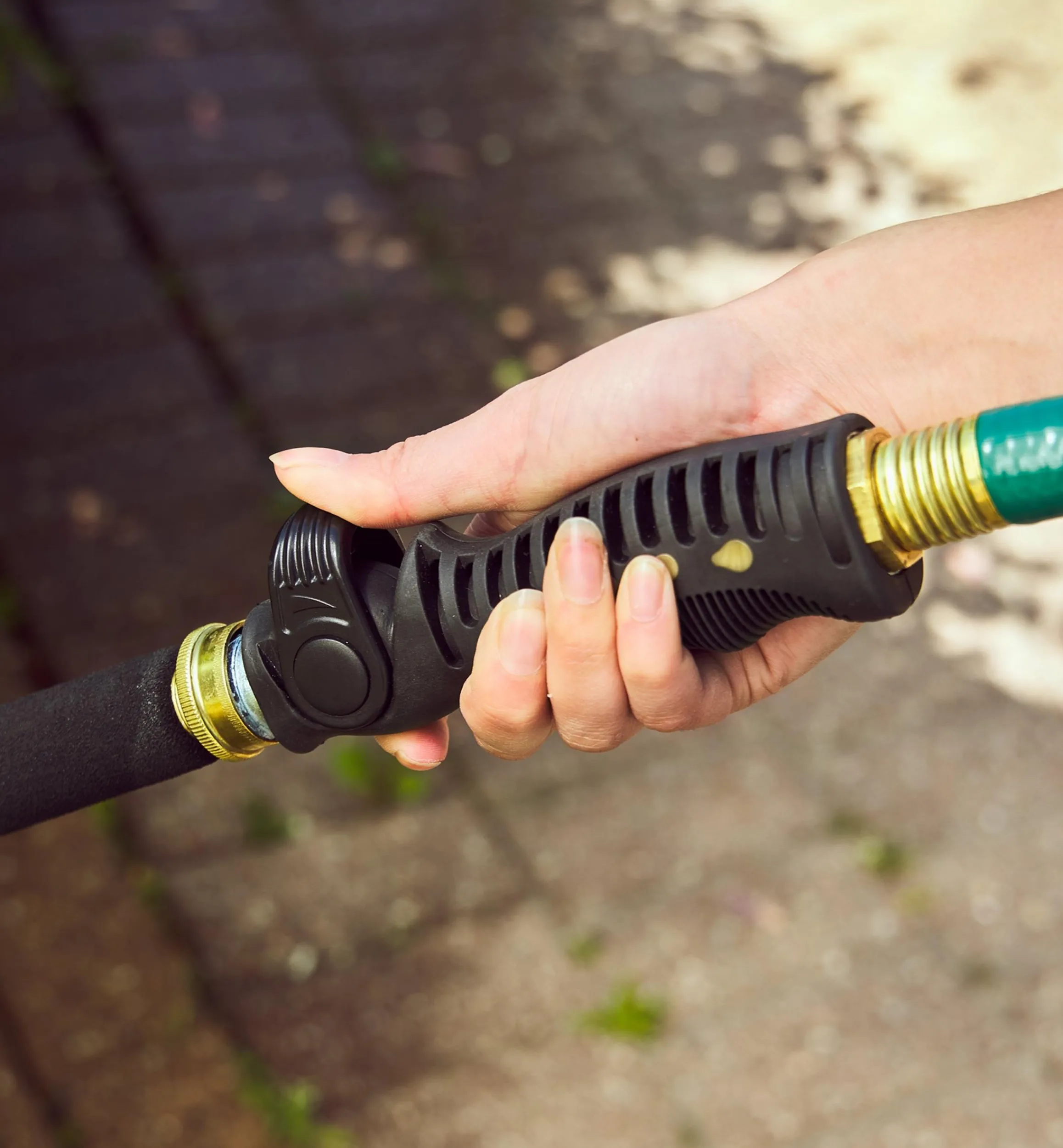 Lee Valley Pest Control>Bug Blaster & Water Wand