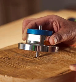 Lee Valley Jigs, Guides & Fixtures>Center Master Solo