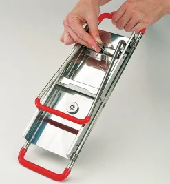 Lee Valley Slicers And Mandolines><noscript><img width=