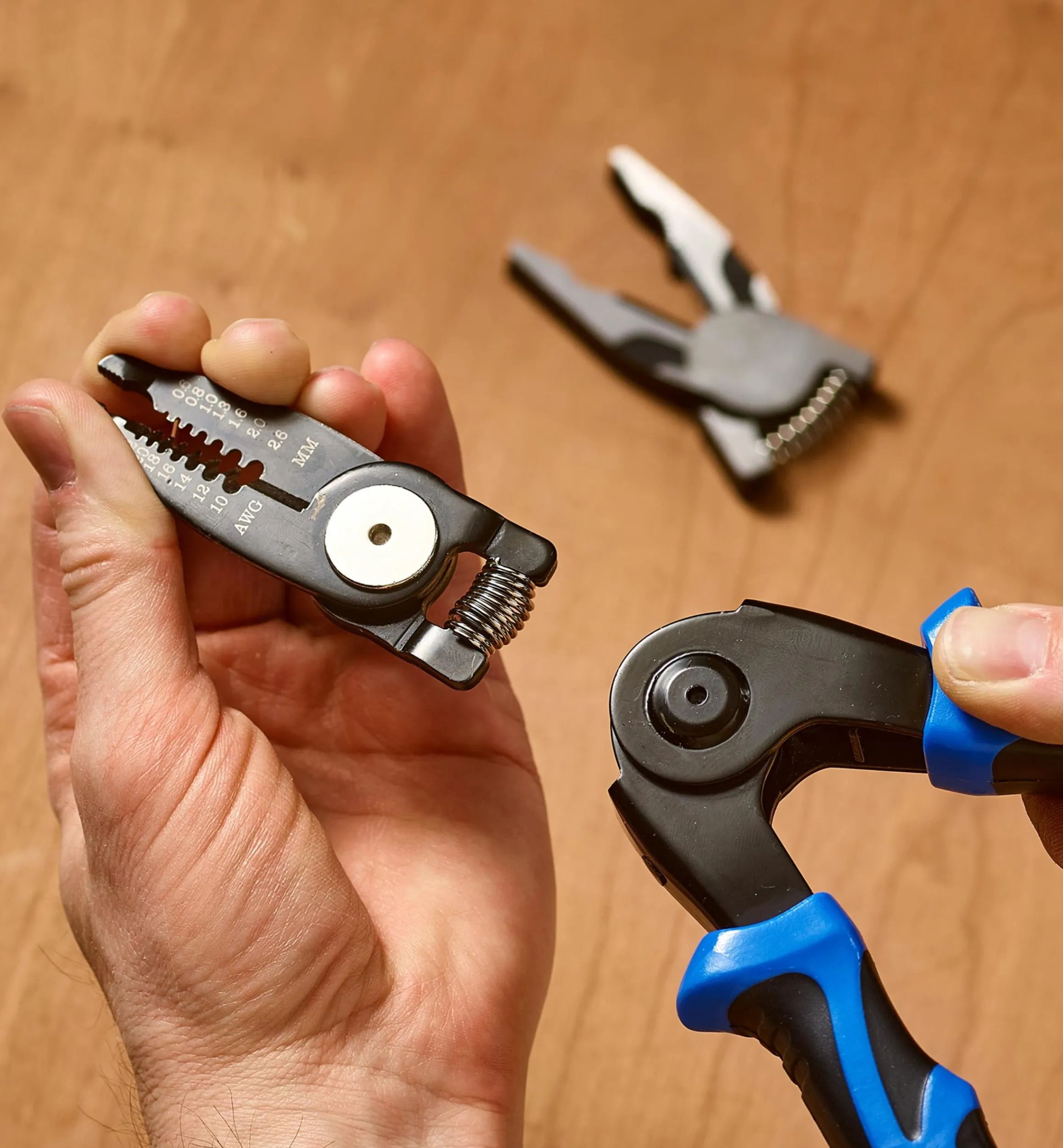 Lee Valley Hand Tools>Contingency Pliers