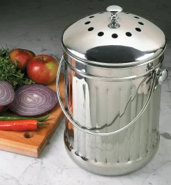 Lee Valley Composting|Composting>Countertop Compost Pail