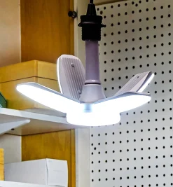 Lee Valley Lighting>Directional LED Ceiling Light