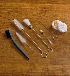 Lee Valley Supplies>Earlex Spray Station Cleaning Kit