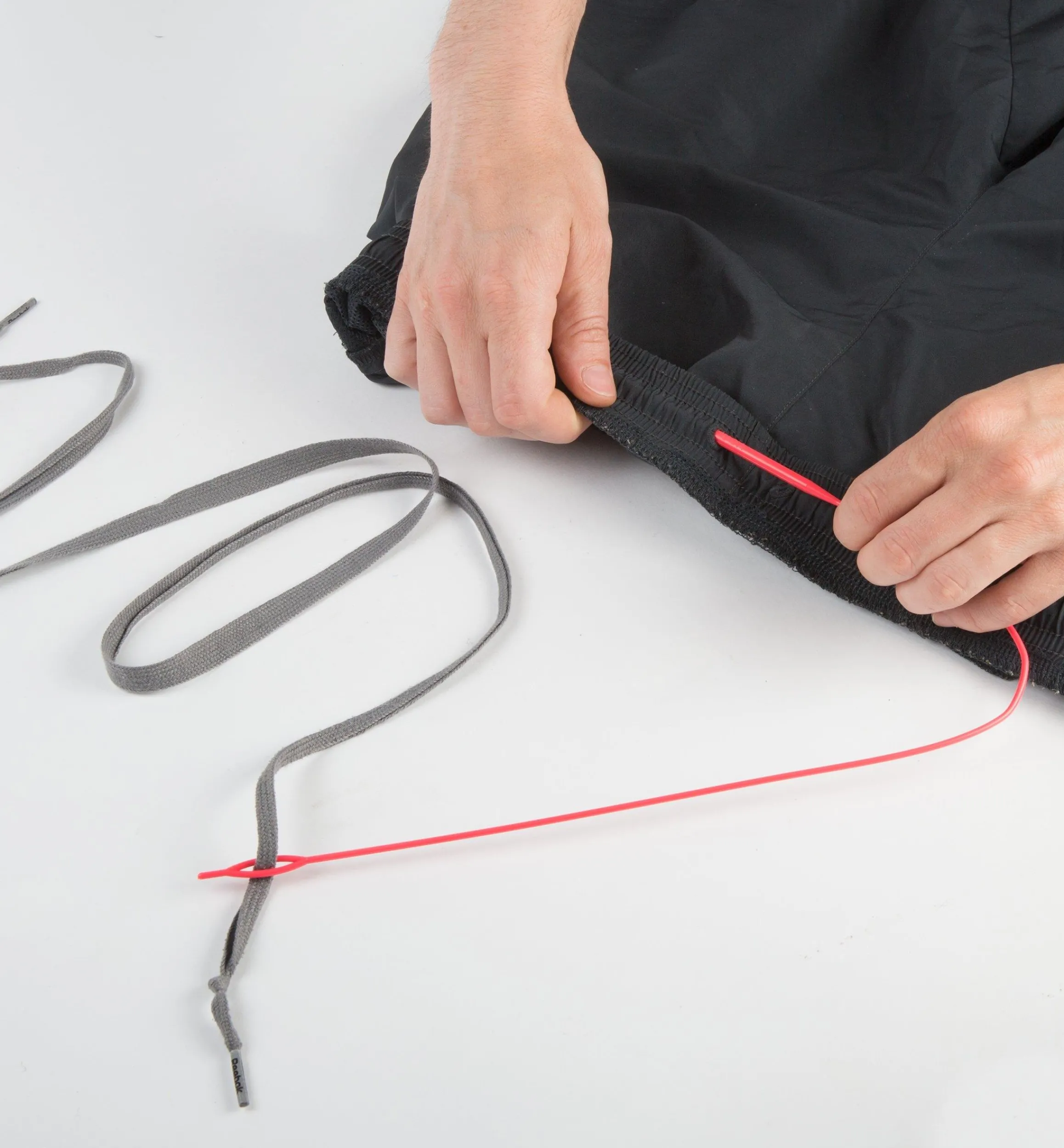 Lee Valley Clothing>Easy Threader Drawstring Replacement Tool