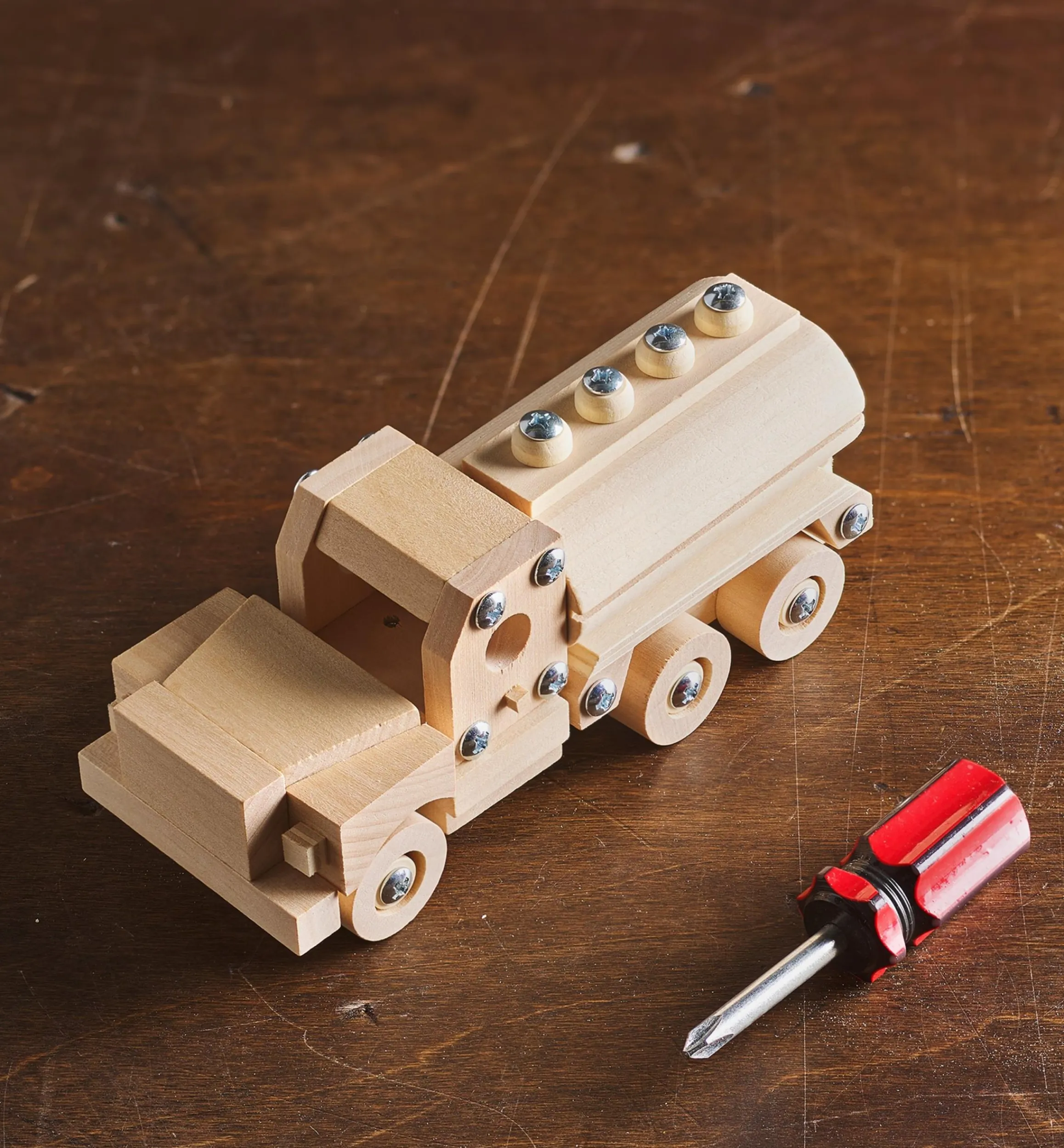 Lee Valley Toys & Games>Easy-To-Build Wooden Toy Kits