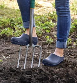 Lee Valley Footwear>European Garden Clogs