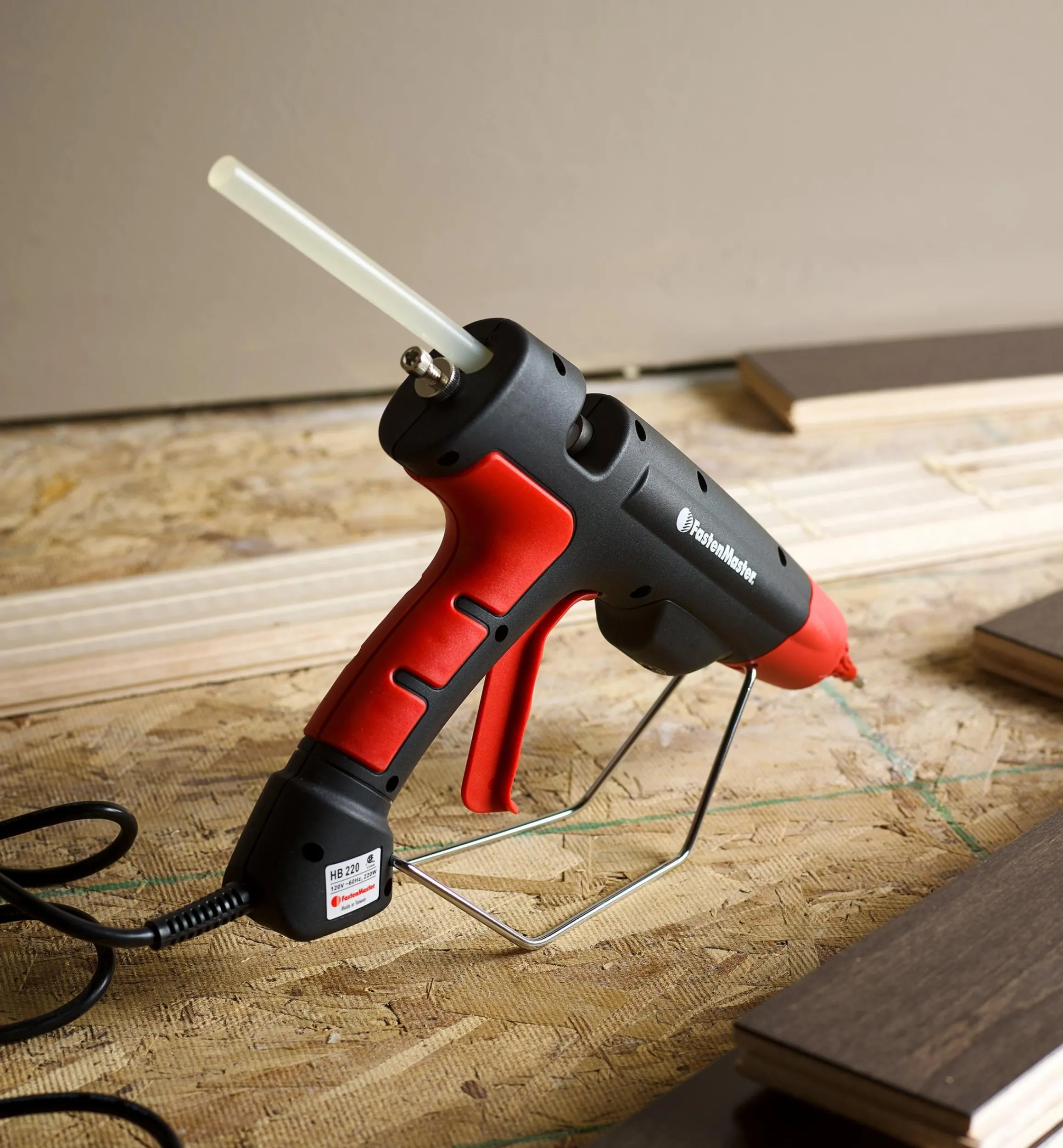 Lee Valley Supplies>FastenMaster Pro Hot-Melt Gun