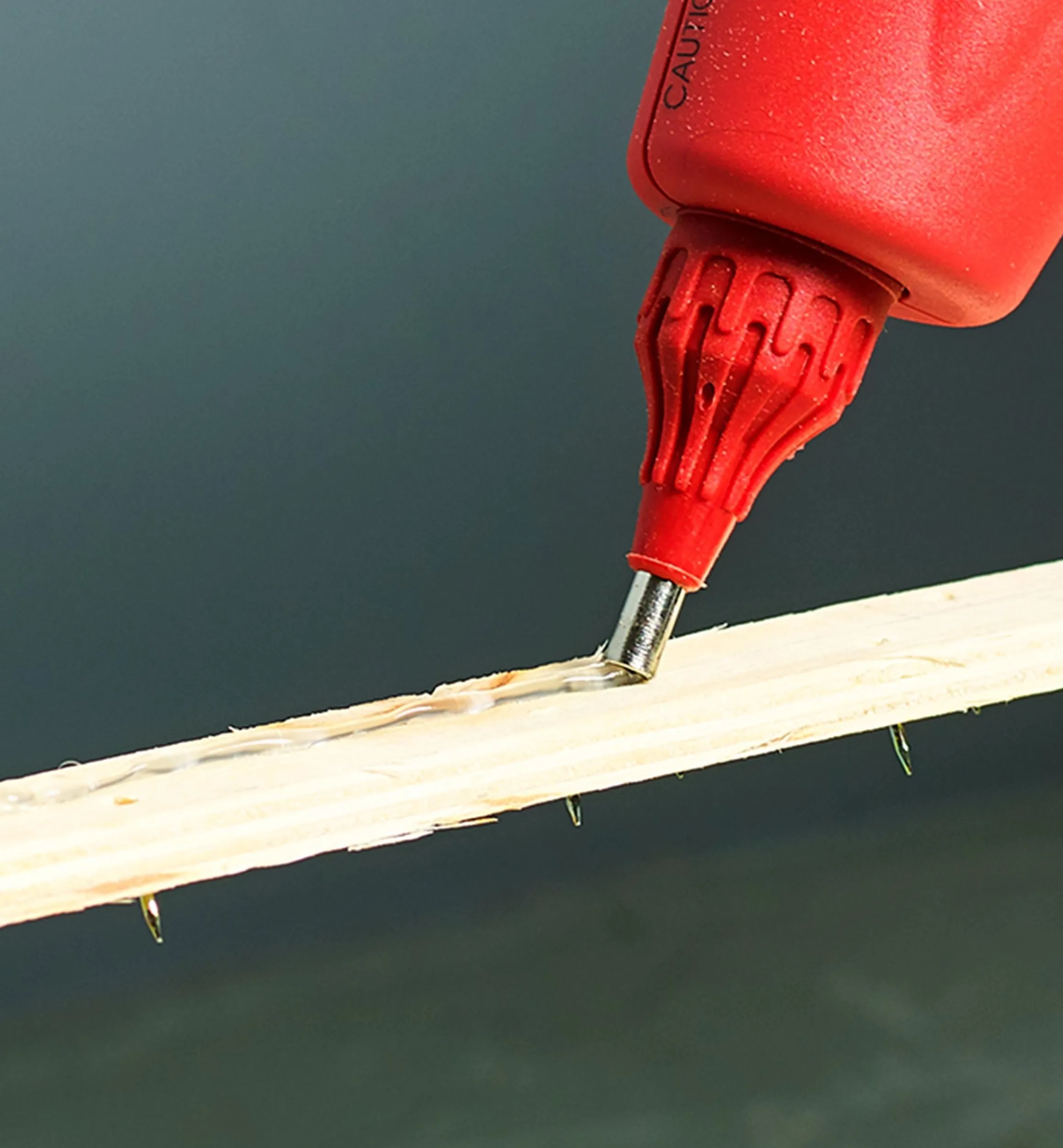 Lee Valley Supplies>FastenMaster Pro Hot-Melt Gun