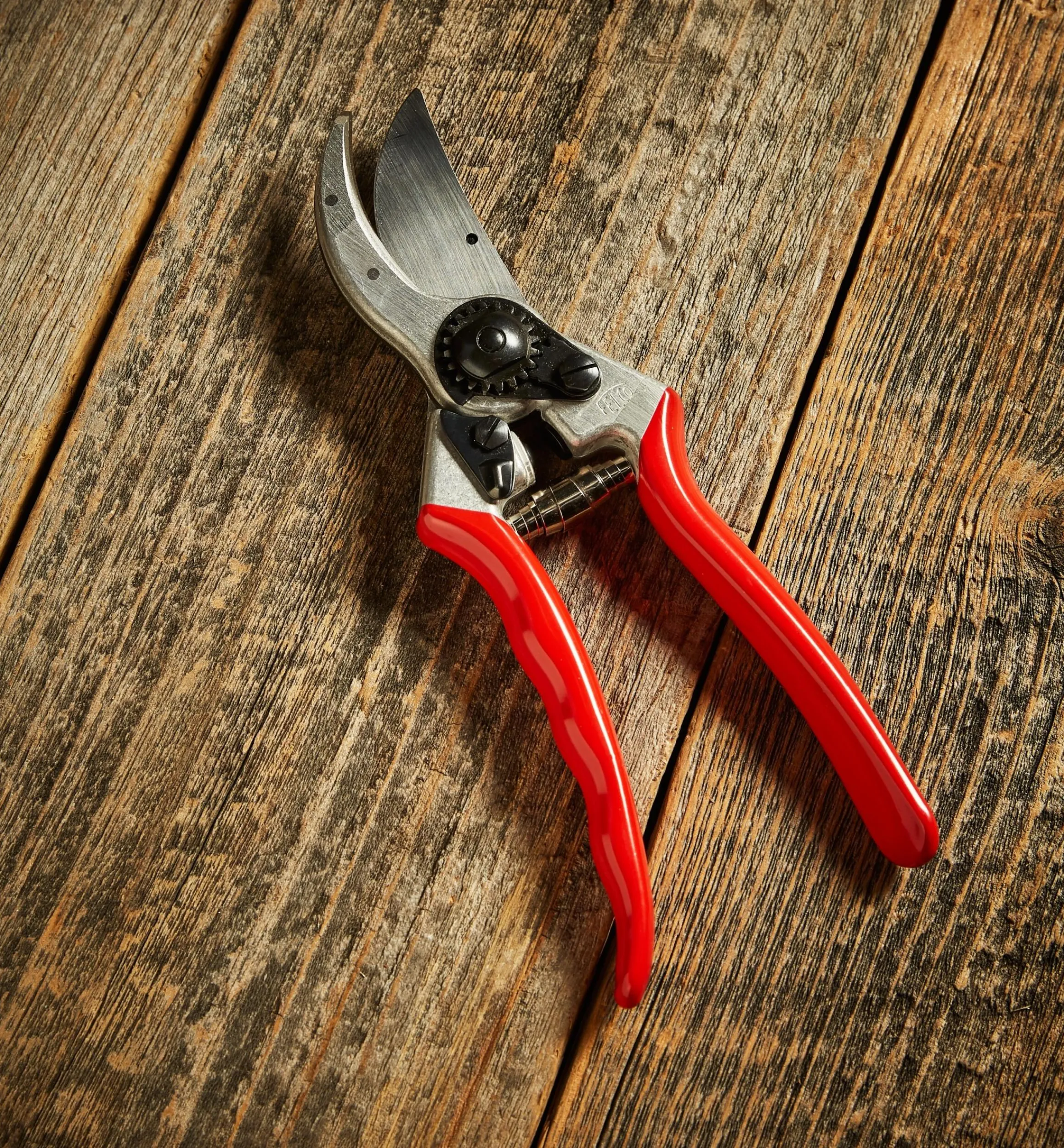 Lee Valley Pruners>Felco #2 Classic Pruner