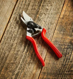 Lee Valley Pruners>Felco #6 Pruner