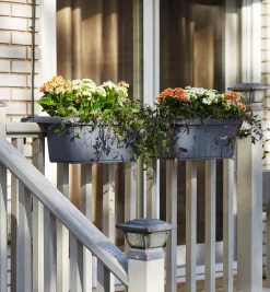 Lee Valley Container Gardening>Fence & Railing Planters