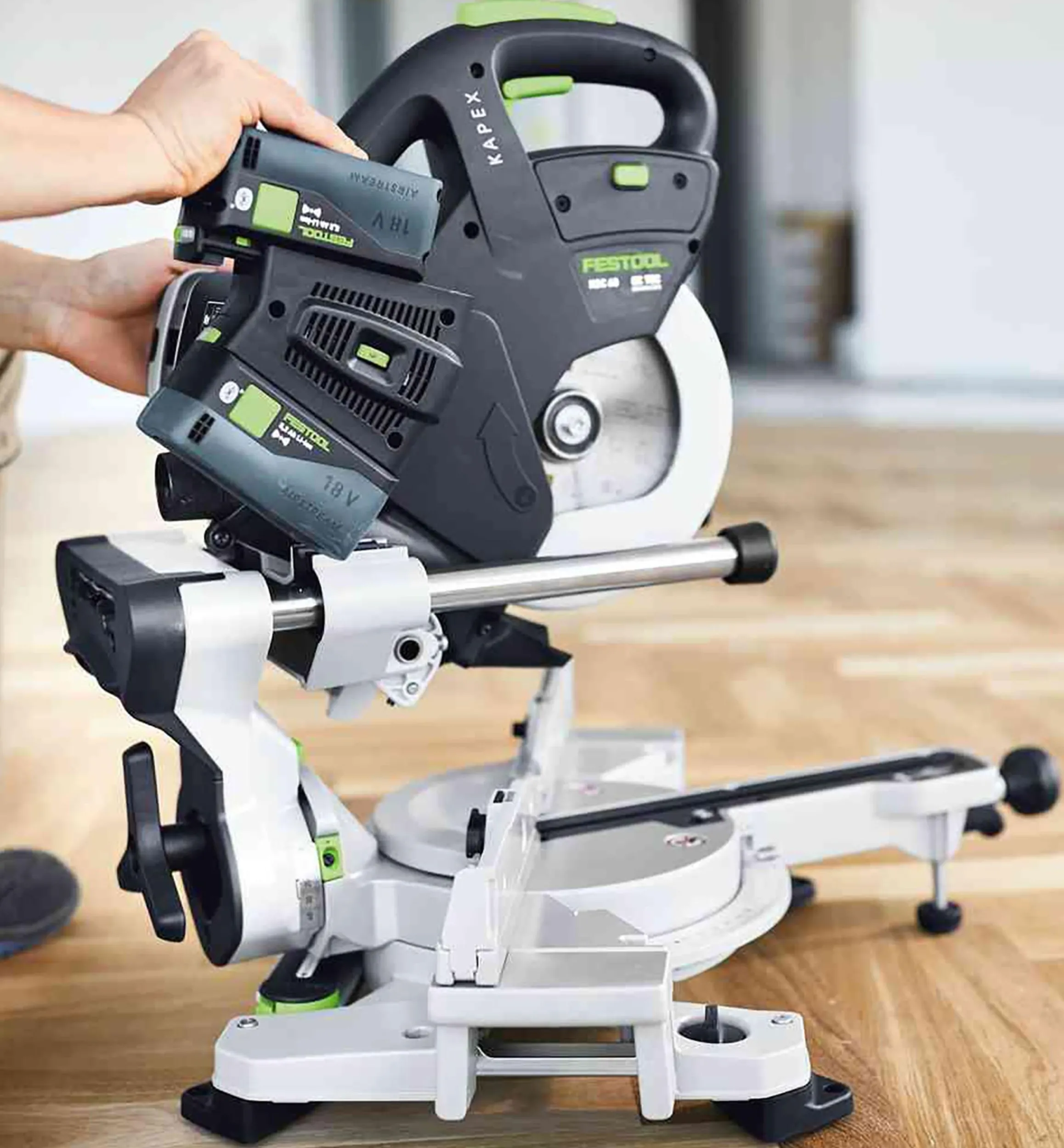 Lee Valley Power Tools>Festool Kapex KSC 60 Sliding Compound Miter Saw