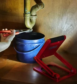 Lee Valley Lighting>Folding Rechargeable LED Floodlight