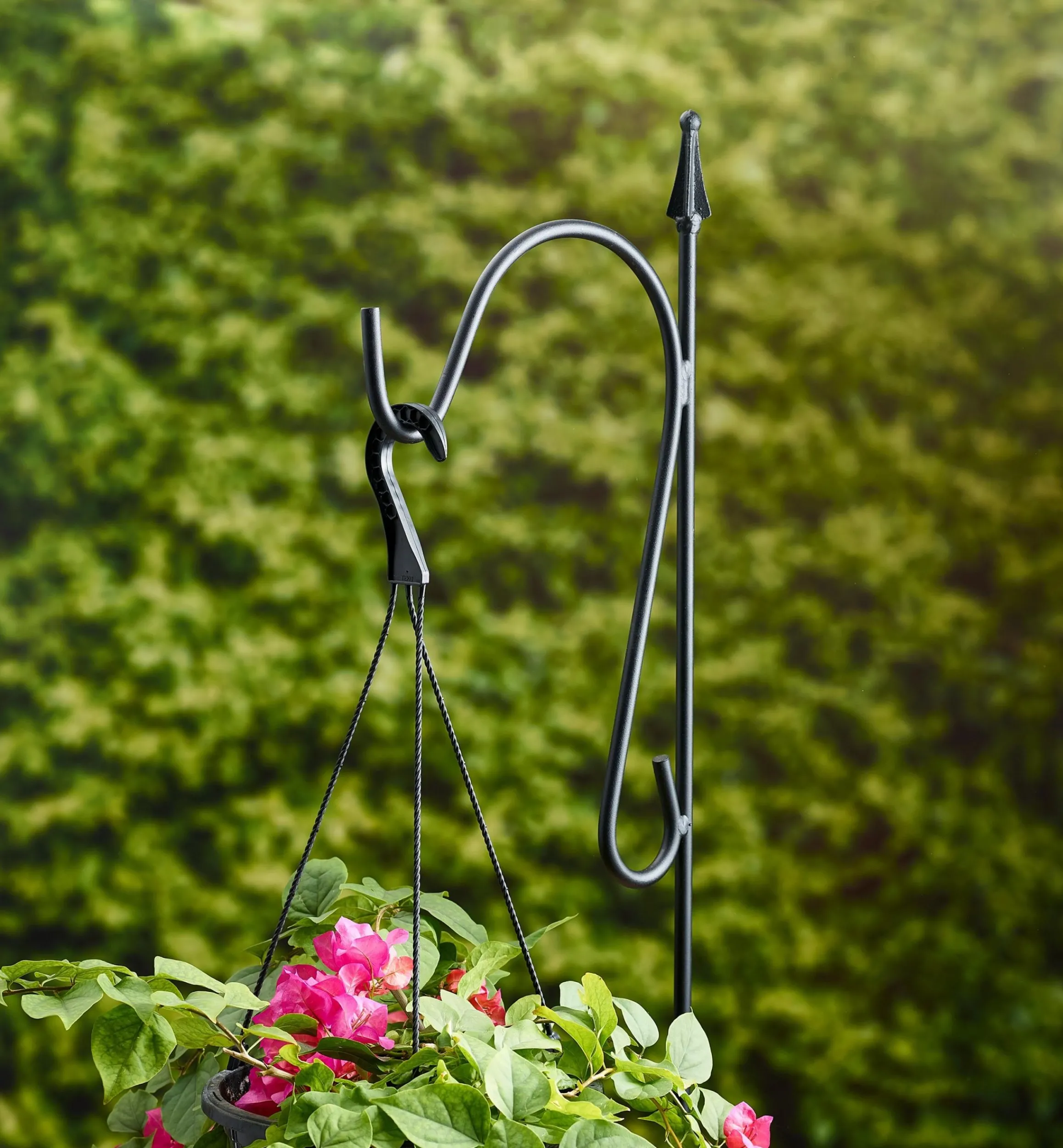 Lee Valley Container Gardening>Garden Hangers