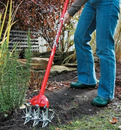 Lee Valley Weeding>Garden Weasel