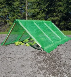 Lee Valley Container Gardening><noscript><img width=