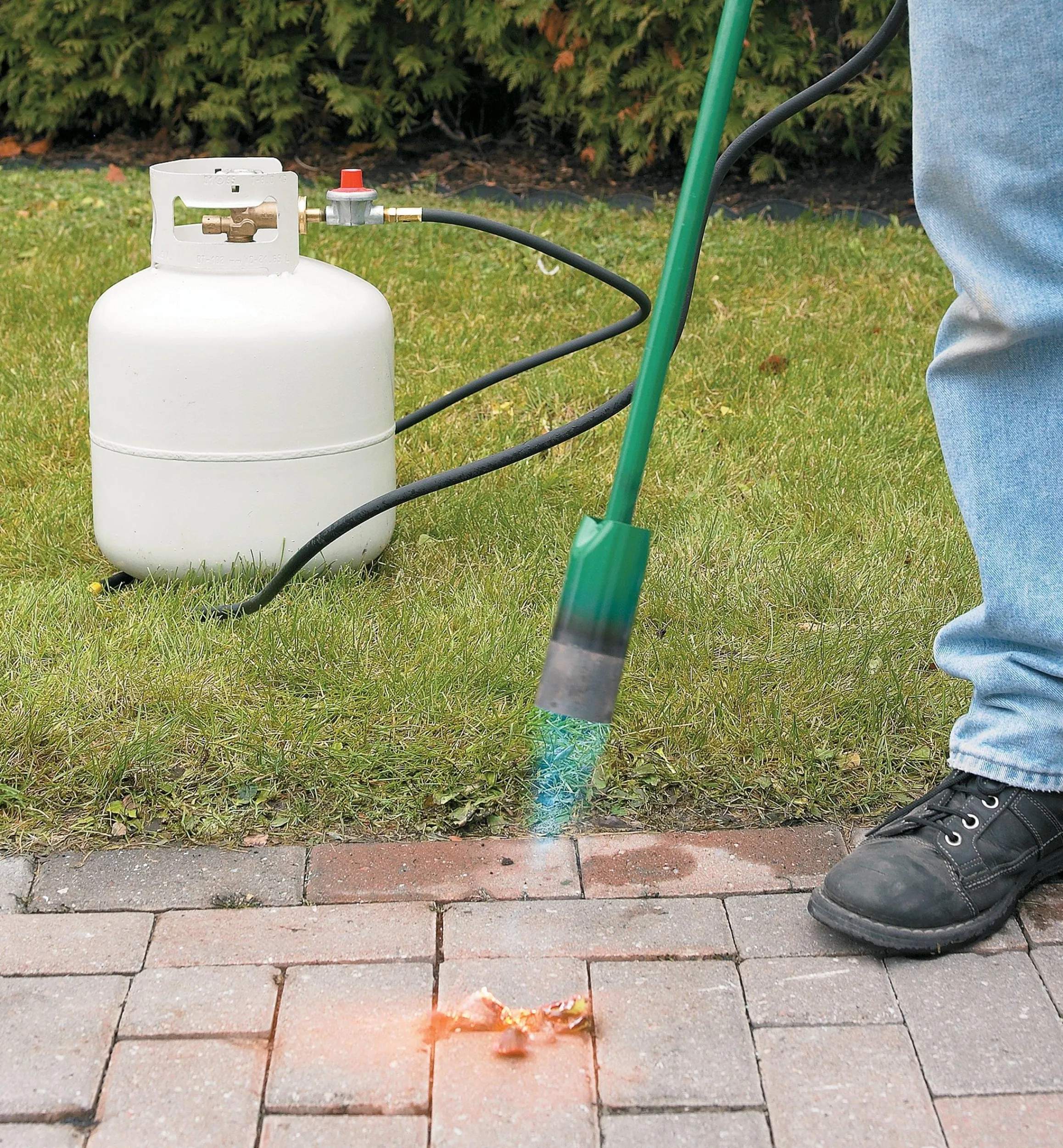 Lee Valley Weeding>Giant Weed Torch