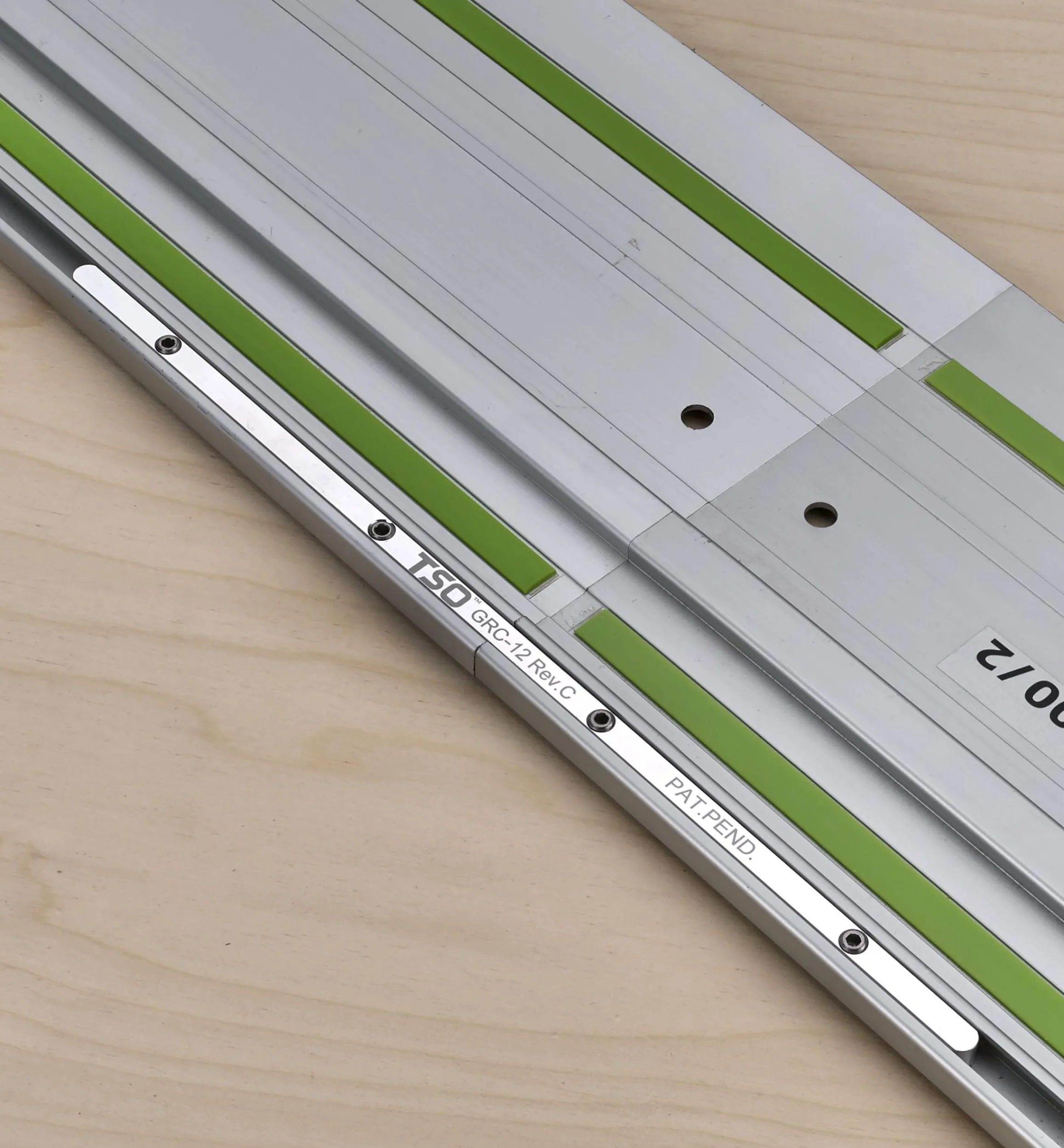 Lee Valley Power Tool Accessories>GRC-12 Self-Aligning Guide Rail Connectors