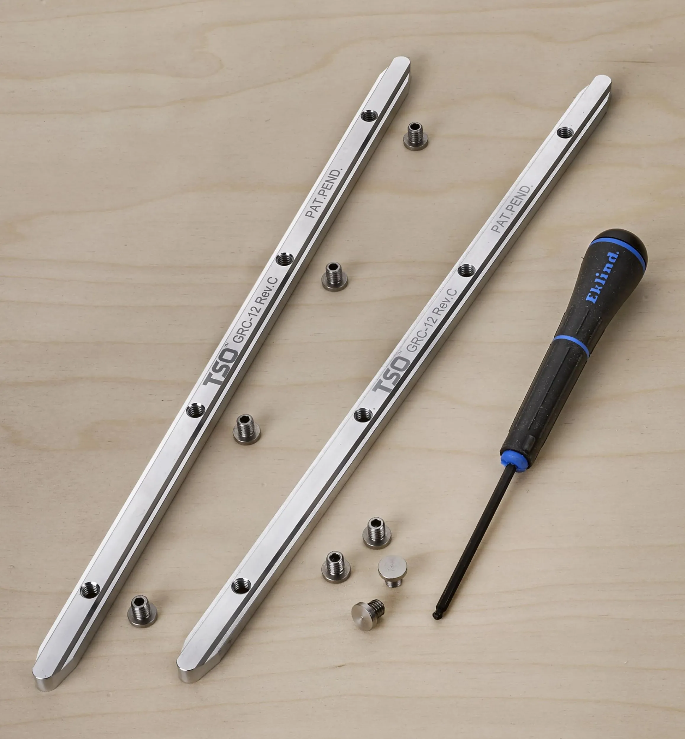 Lee Valley Power Tool Accessories>GRC-12 Self-Aligning Guide Rail Connectors