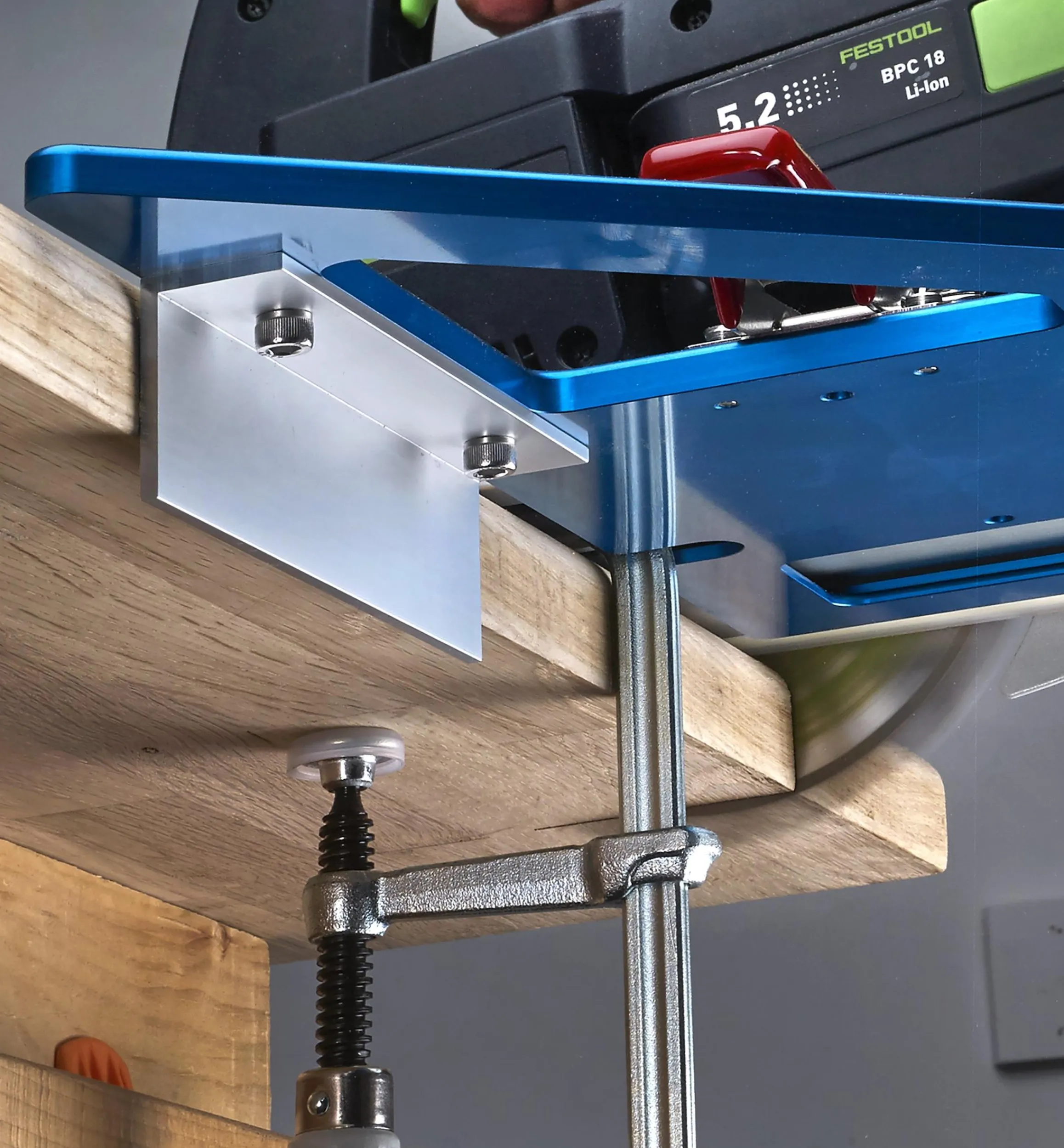 Lee Valley Power Tool Accessories>GRS-16 Guide Rail Square Angle Accessory