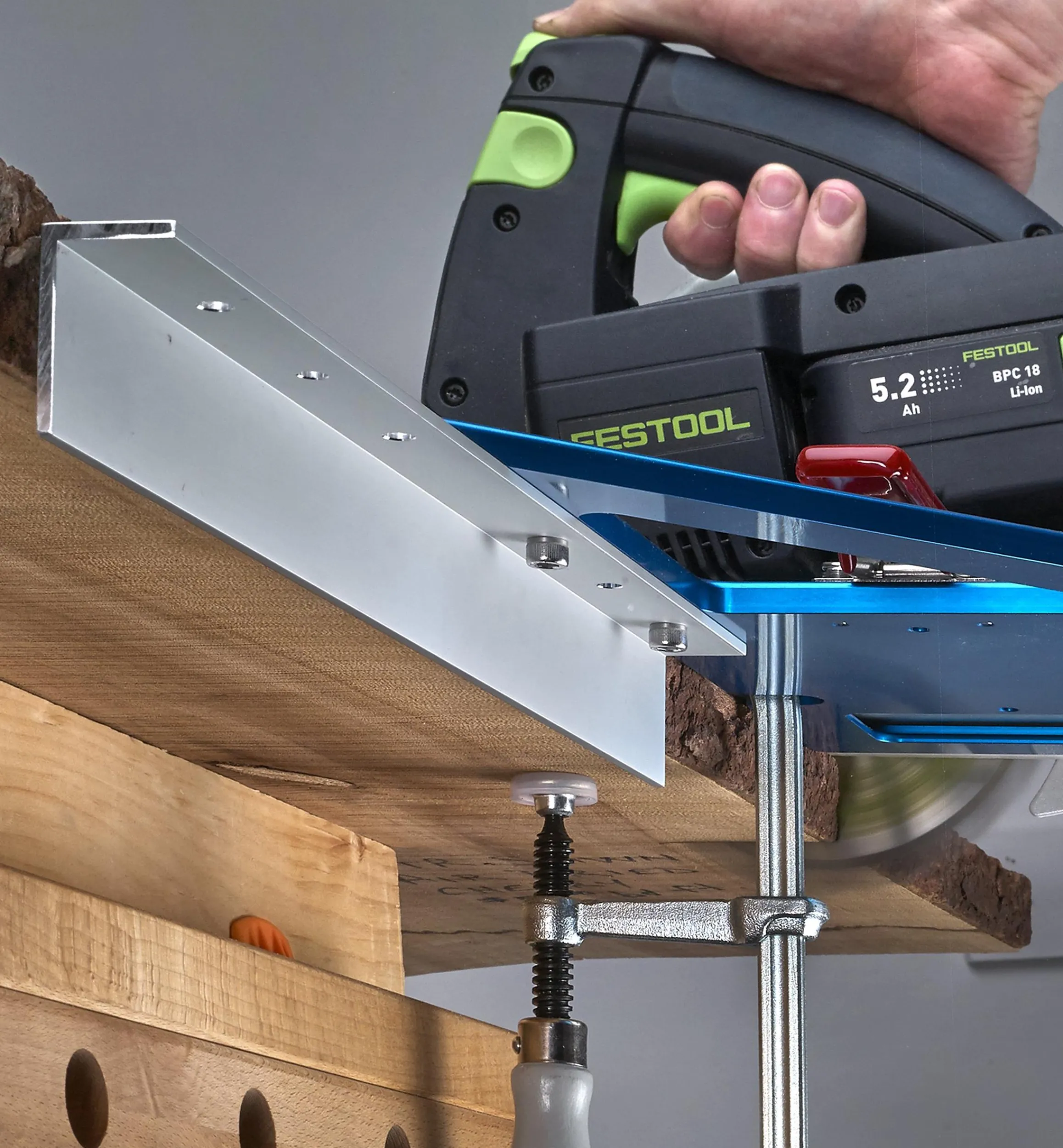 Lee Valley Power Tool Accessories>GRS-16 Guide Rail Square Angle Accessory