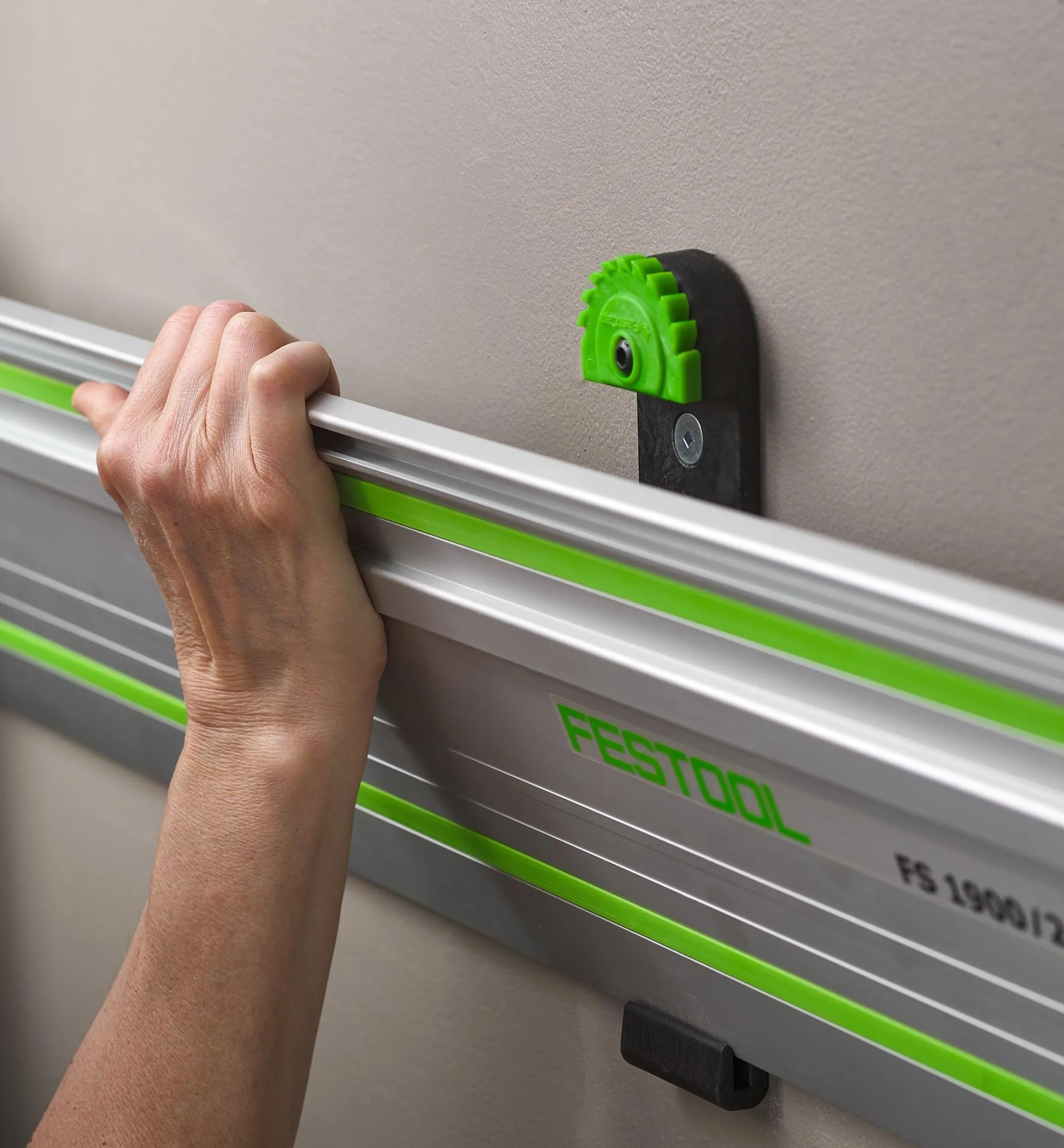 Lee Valley Power Tool Accessories>Guide Rail Holders