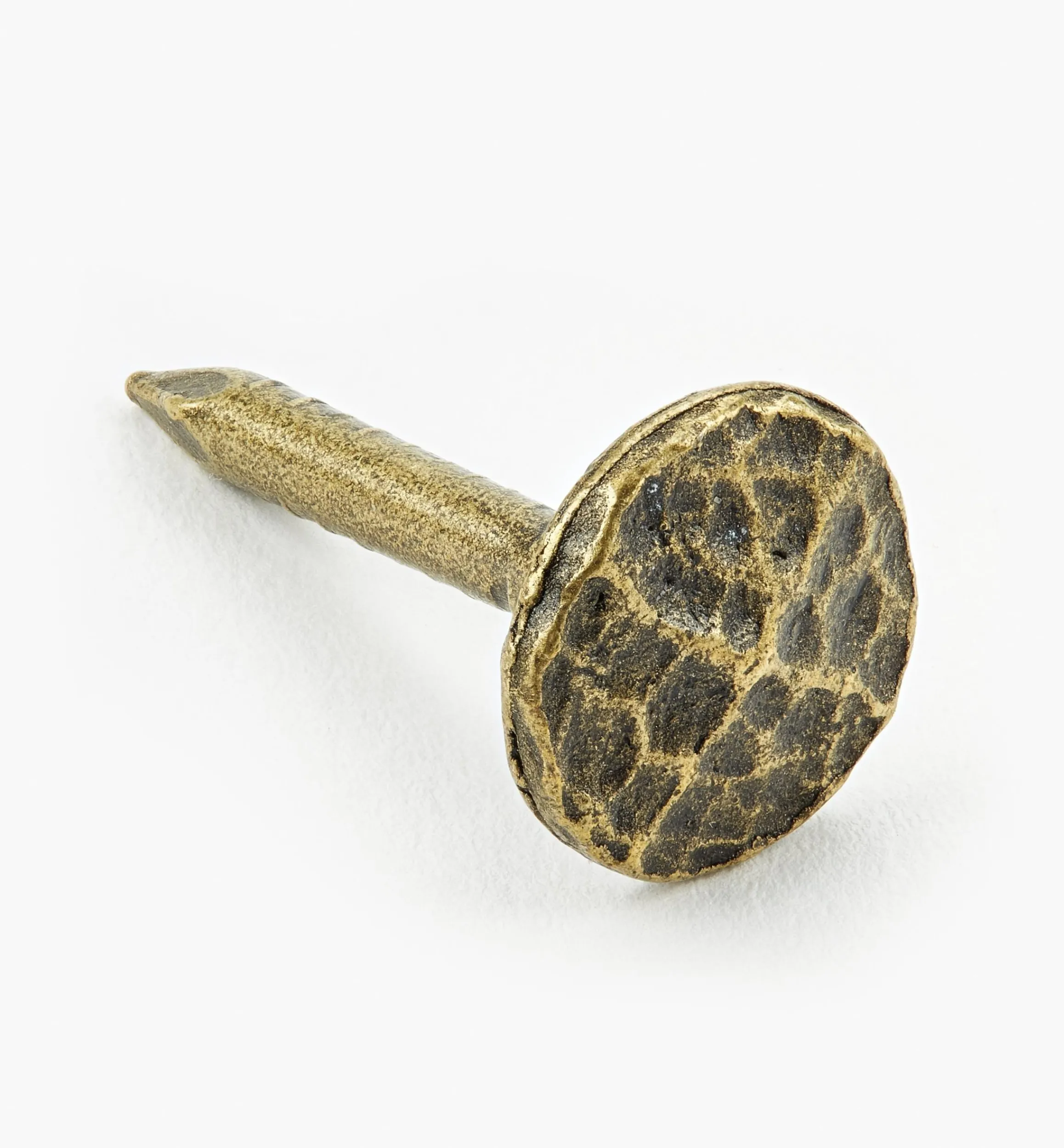 Lee Valley Fasteners>Hammered-Finish Clavos (Nails)