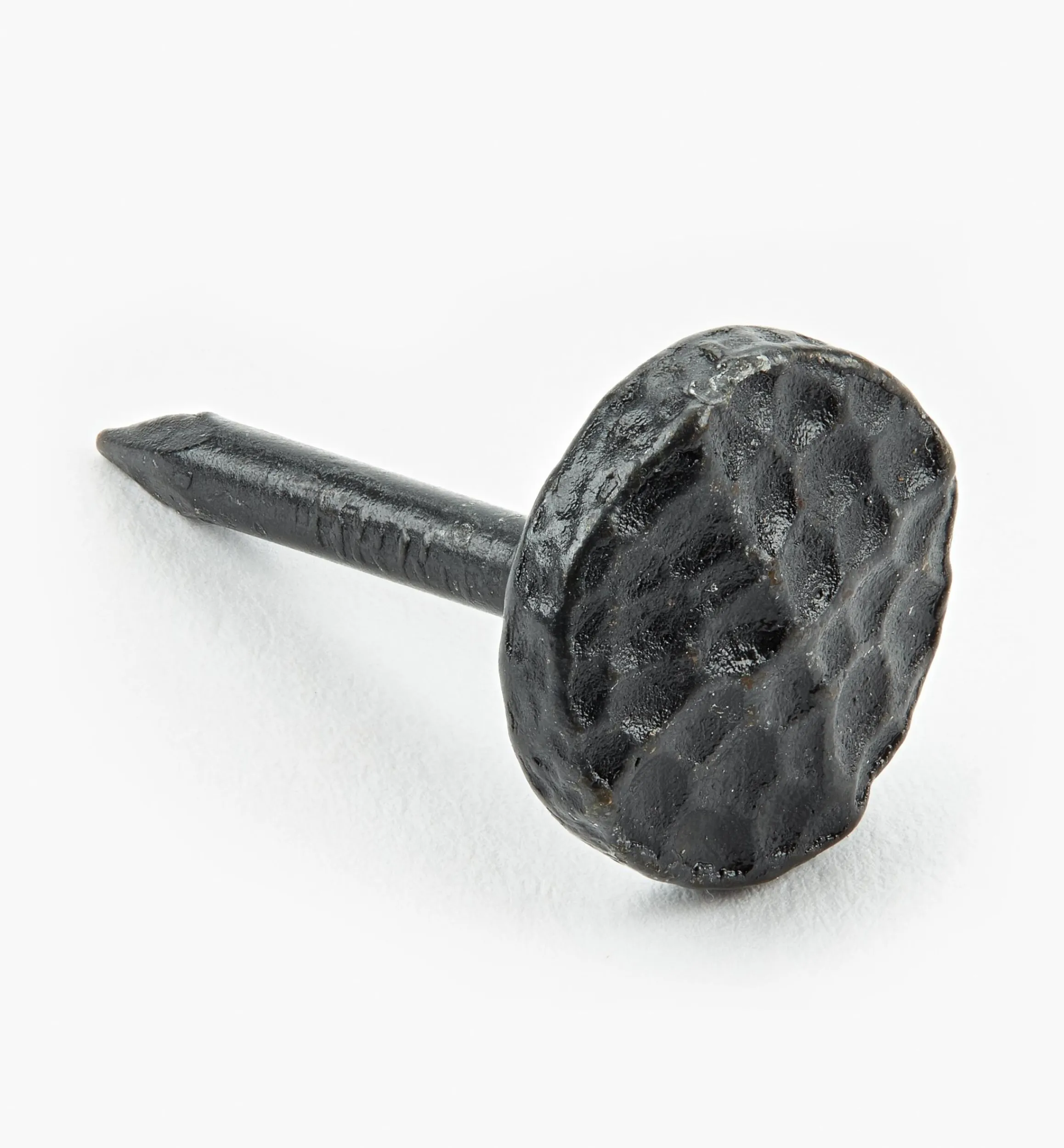 Lee Valley Fasteners>Hammered-Finish Clavos (Nails)