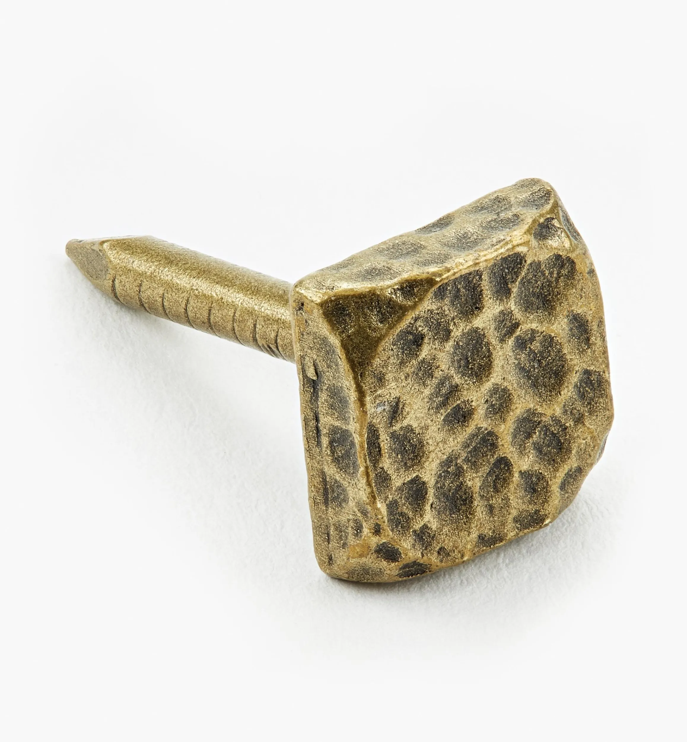 Lee Valley Fasteners>Hammered-Finish Clavos (Nails)