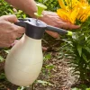 Lee Valley Garden Care>Hand-Held 1.5 Litre Pressure Sprayer